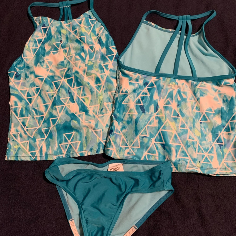 Speedo Girls Tankini with 2 tops